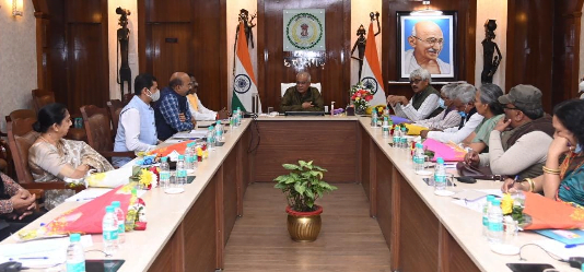 रायपुर : छत्तीसगढ़ की समृद्ध सांस्कृतिक विरासत को देश-दुनिया में सामने लाने की जरूरत : मुख्यमंत्री भूपेश बघेल…