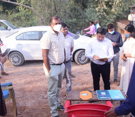 राजनांदगांव : प्रभारी सचिव डॉ. प्रसन्ना आर ने साल्हेवारा चेकपोस्ट का किया निरीक्षण…