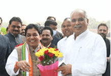 रायपुर : मुख्यमंत्री भूपेश बघेल ने प्रदेश के नगरीय प्रशासन एवं श्रम मंत्री डॉ. शिव कुमार डहरिया को उनके जन्मदिवस पर बधाई एवँ शुभकामनाएं दी…