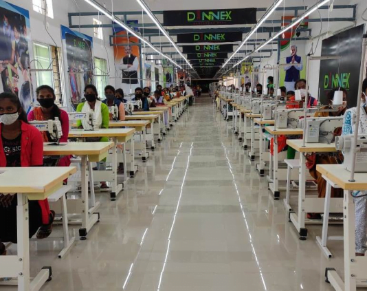 रायपुर :मजबूत नीतियों ने तैयार की महिला सशक्तिकरण की नई राहें…