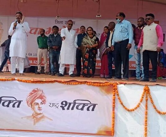 राजनांदगांव : अध्यक्ष अन्य पिछड़ा वर्ग विकास प्राधिकरण एवं डोंगरगांव विधायक दलेश्वर साहू ने किया जिला स्तरीय युवा महोत्सव का समापन…