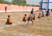 राजनांदगांव : जिला स्तरीय युवा महोत्सव : रोमांचक मैंच ने छुरिया की महिला खो-खो टीम को जीत हुई हासिल…