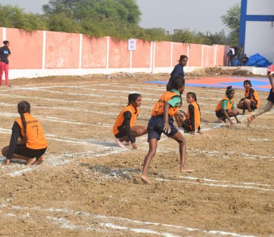 राजनांदगांव : जिला स्तरीय युवा महोत्सव : रोमांचक मैंच ने छुरिया की महिला खो-खो टीम को जीत हुई हासिल…