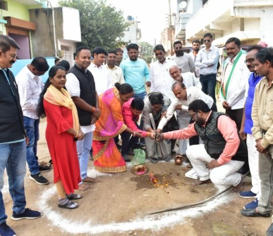 राजनांदगांव : महापौर के द्वारा तीन वार्डो में विकास कार्यो का भूमिपूजन…