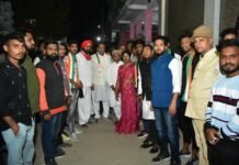 राजनांदगांव : हेमा देशमुख के नेतृत्व में वार्ड 17 तुलसीपुर के 27 युवाओं ने गिरीश देवांगन के समक्ष किया कांग्रेस प्रवेश…