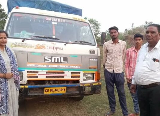 राजनांदगांव : कलेक्टर के निर्देश पर जिले में अवैध धान परिवहन पर लगातार कार्रवाई…