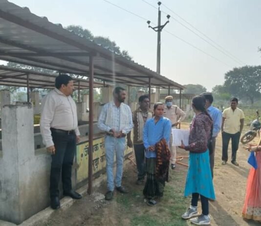 राजनांदगांव : सीईओ जिला पंचायत ने गौठान एवं नरवा के कार्यों का किया निरीक्षण…