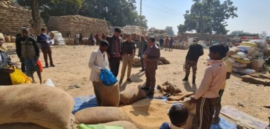 रायपुर : राज्य में धान खरीदी का आंकड़ा 34.30 लाख मीटरिक टन से पार…