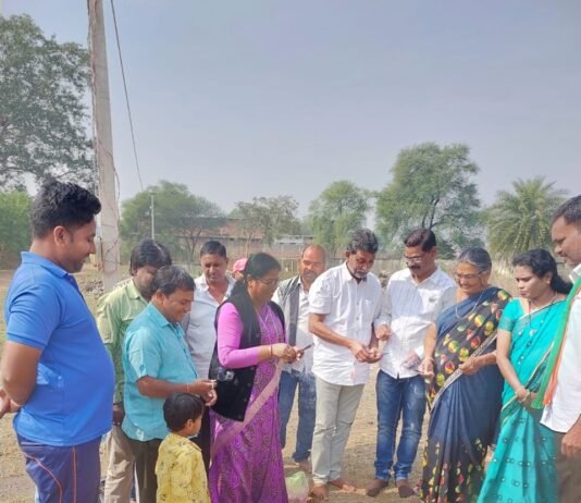 राजनांदगांव : महापौर के द्वारा तीन वार्डो में मुक्तिधाम उन्नयन व रोड नाली निर्माण कार्य का भूमिपूजन…