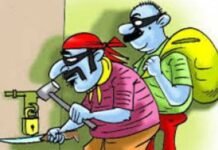 राजनांदगांव : ज्वेलरी शॉप से ढाई लाख के जेवर की चोरी…