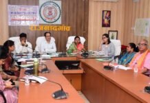 राजनांदगांव : कलेक्टर ने डोंगरगांव विकास योजना प्रारूप 2031 के संबंध में विकास योजना समिति की ली बैठक…