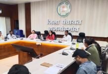 राजनांदगांव : सीईओ जिला पंचायत ने विभिन्न विकास कार्यों की समीक्षा की…