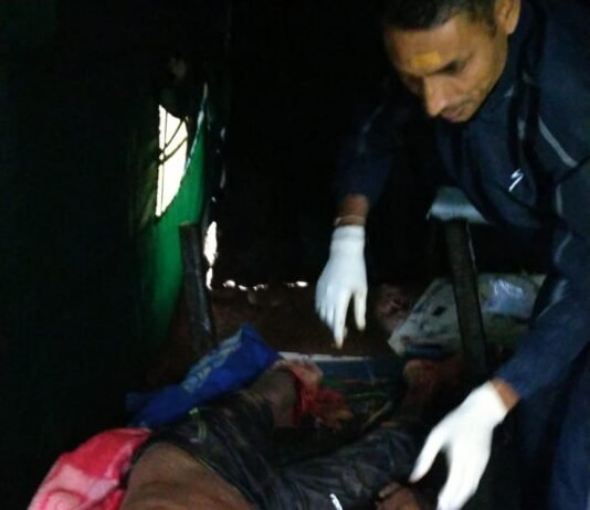 कायराना करतूत : नक्सलियों के प्रेशर आईईडी की चपेट में आया दस वर्षीय मासूम…