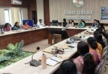 राजनांदगांव : भारतीय रिजर्व बैंक जमाकर्ता शिक्षा और जागरूकता निधि विषय पर वित्तीय साक्षरता कैम्प का हुआ आयोजन…