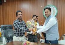 खैरागढ : अनुविभागीय अधिकारी विद्युत एवं यांत्रिकी और जिला उप पंजीयक के सेवानिवृत होने पर दी विदाई…