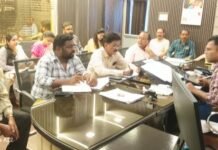 राजनांदगांव : अमृत मिशन के तहत शेष नल कनेक्शन पार्षदों से सम्पर्क कर वार्डो में लगाने के दिये निर्देश…