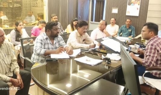 राजनांदगांव : अमृत मिशन के तहत शेष नल कनेक्शन पार्षदों से सम्पर्क कर वार्डो में लगाने के दिये निर्देश…