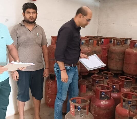 मोहला : खाद्य विभाग की कड़ी कार्रवाई, ग्राम गोटाटोला से 51 नग अवैध गैस सिलेण्डर जप्त किया…