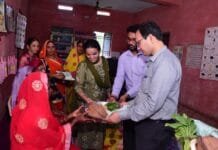 राजनांदगांव : आंगनबाड़ी केन्द्र कोनारी एवं दीवानभेड़ी में पालक चौपाल कार्यक्रम का किया गया आयोजन…