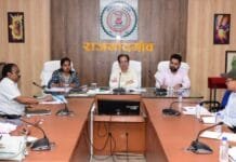 राजनांदगांव : कलेक्टर ने आश्रम-छात्रावास अधीक्षकों की ली बैठक…