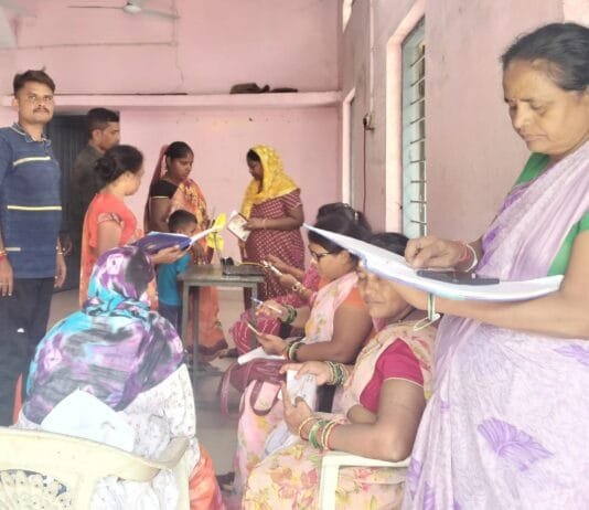 राजनांदगांव : स्वास्थ विभाग ने राजीव नगर में आयुष्मान कार्ड निशुल्क शिवर का आयोजन किया…