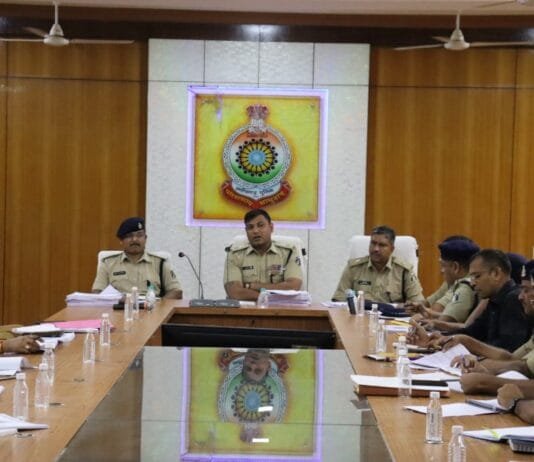 राजनांदगांव : अपराध रोकने एवं असामाजिक गतिविधियों पर अंकुश लगाने दिए सख्त निर्देश…
