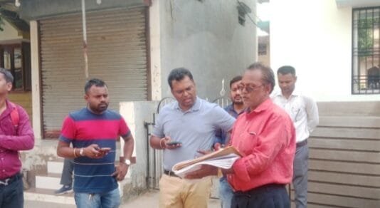 राजनांदगांव : वार्ड निरीक्षण के दौरान आयुक्त ने सफाई व्यवस्था देख राजस्व वसूली की ली जानकारी…