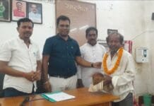 राजनांदगांव : निगम के आधा दर्जन कर्मचारी हुये सेवानिवृत्त, आयुक्त की उपस्थिति में दी गई भावपूर्वक बिदाई…