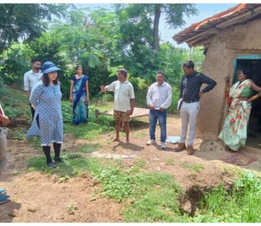 राजनांदगांव : सीईओ जिला पंचायत ने लंबित अपूर्ण आवासों का किया निरीक्षण…