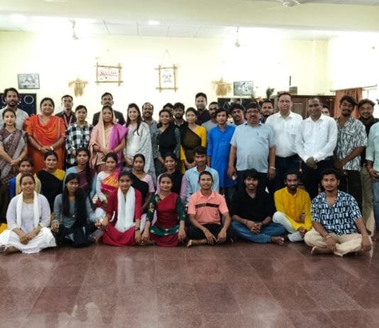 खैरागढ़ : मुख्यमंत्री की पत्नी कौशल्या साय ने किया इंदिरा कला संगीत विश्वविद्यालय का भ्रमण…