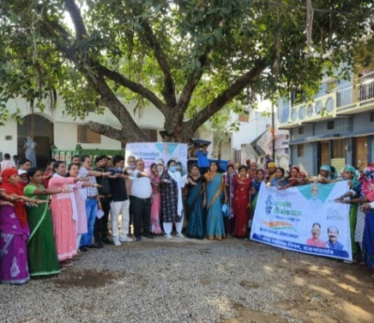 महापौर ने वार्डवासियों एवं समूहों के साथ तालाब, शीतला मंदिर परिसर व उद्यान मे श्रमदान कर स्वभाव में स्वच्छता लाने दिलायी शपथ…