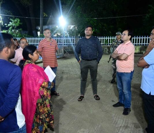 राजनांदगांव: कलेक्टर एवं पुलिस अधीक्षक ने गणेश विसर्जन के लिए मोहारा पहुँचकर विसर्जन कुंड में व्यवस्था का जायजा…