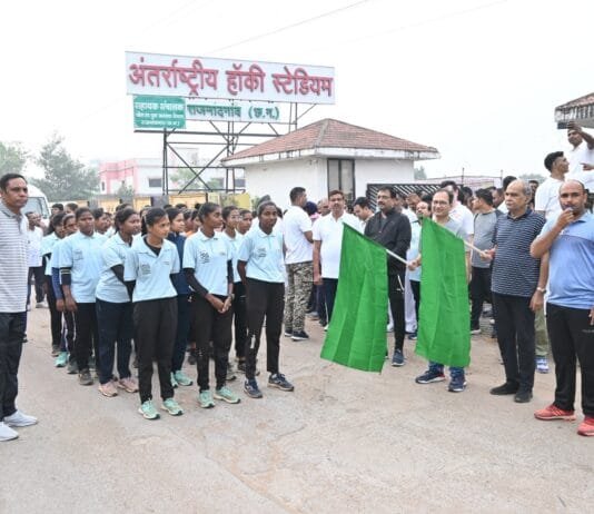 राजनांदगांव: सरदार वल्लभ भाई पटेल के जन्मदिवस तथा राष्ट्रीय एकता दिवस के अवसर पर कलेक्टर एवं खूबचंद पारख ने रन फॉर यूनिटी के दल को हरी झंडी दिखाकर रवाना किया…