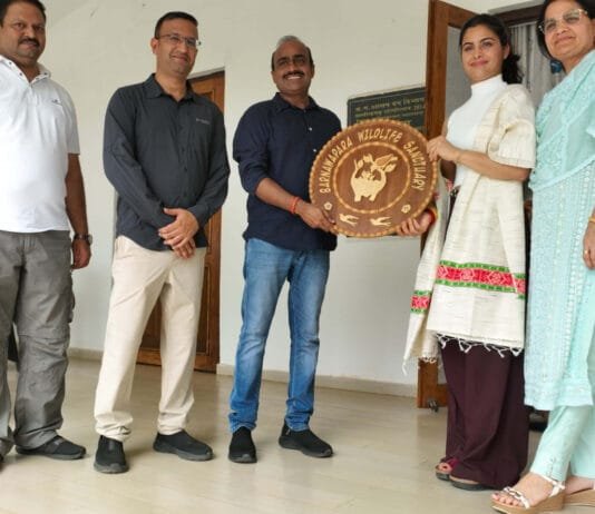 रायपुर : ओलंपियन मनु भाकर ने परिवार सहित बारनवापारा अभ्यारण्य का किया भ्रमण…