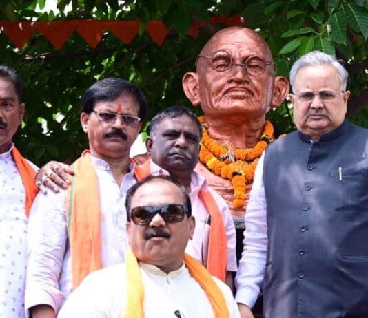 राजनांदगांव : विधानसभा अध्यक्ष स्वच्छता ही सेवा पखवाड़ा के समापन कार्यक्रम में हुए शामिल…