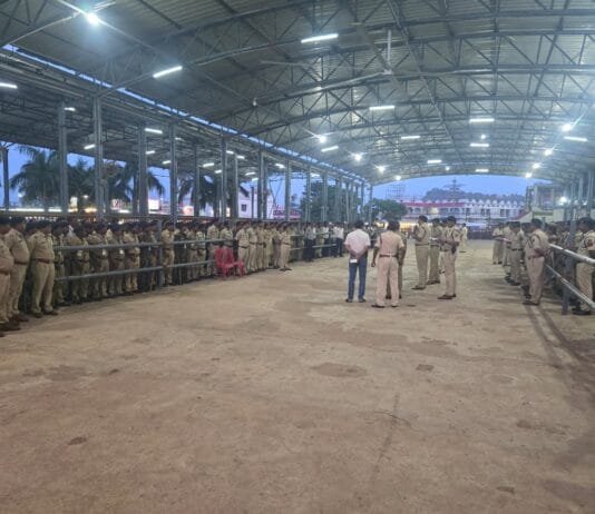 राजनांदगांव : मां बम्लेश्वरी डोंगरगढ़ क्वांर नवरात्रि मेला में 800 से अधिक पुलिसकर्मियों ड्यूटी में तैनात…