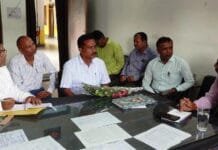 राजनांदगांव : कार्य में लापरवाही व समय पर विद्यालय नहीं पहुंचने वाले 3 शिक्षकों को कारण बताओ नोटिस जारी…