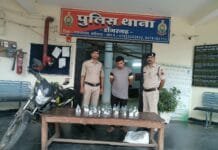 राजनांदगांव : अवैध शराब बिक्री करने वाले कोचिया को देशी प्लेन शराब के साथ किया गया गिरफ्तार…