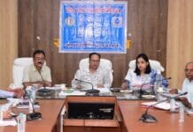 राजनांदगांव : जल जीवन मिशन के अंतर्गत चल रहे कार्यों को गुणवत्तापूर्ण एवं निर्धारित समय-सीमा में करें पूर्ण – कलेक्टर…