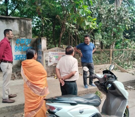 राजनांदगांव : सफाई निरीक्षण के दौरान त्यौहार में शहर की समुचित सफाई करने आयुक्त ने दिये निर्देश…