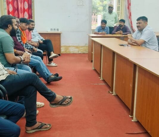 राजनांदगांव: कलेक्टर एवं आयुक्त के निर्देश पर उपायुक्त ने गौ सेवा संस्थाओं की बैठक लेकर सहयोग करने कि अपील…