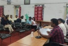 राजनांदगांव: आयुक्त ने राजस्व वसूली की समीक्षा मे कम वसूली पर नराजगी व्यक्त कर संबंधित का वेतन काटने के दिये कडे निर्देश…