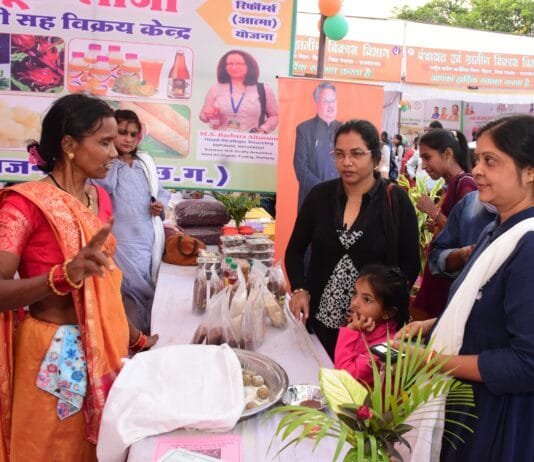 राजनांदगांव : कृषि विभाग द्वारा कृषक पाठशाला एवं जिला स्तरीय किसान मेला का किया गया आयोजन…