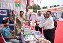 राजनांदगांव: फोटो प्रदर्शनी के माध्यम से शासकीय योजनाओं एवं उपलब्धियों से रूबरू हुए जनसामान्य…