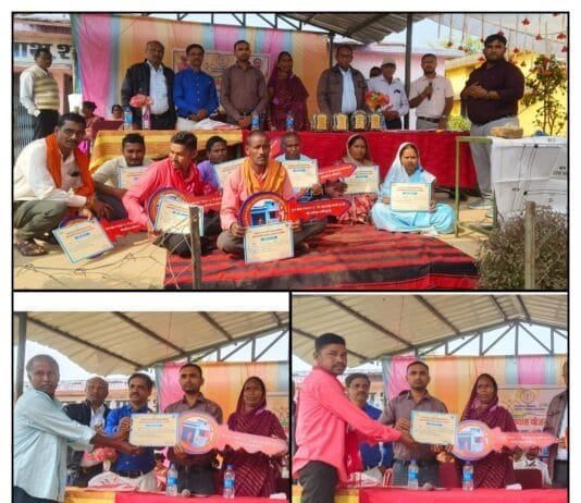 राजनांदगांव : जनपद पंचायत छुरिया के ग्रामों में आवास सभा एवं आवास संगोष्ठी संपन्न…