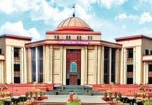 राजनांदगांव: आरक्षक भर्ती में विभागीय कर्मचारियों के बच्चों को छुट देना भेदभाव,लगा स्टे!