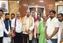 रायपुर : राज्यपाल डेका को छठ महापर्व में शामिल होने के लिए न्यौता…