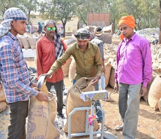 राजनांदगांव: सभी धान उपार्जन केन्द्रों में धान खरीदी के लिए की गई चाक-चौबंद व्यवस्था…