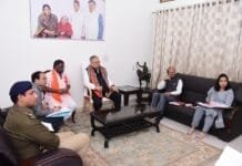 राजनांदगांव: आम जनता से जुड़े लोकहित के कार्य प्राथमिकता से करने की जरूरत : विधानसभा अध्यक्ष डॉ. रमन सिंह…