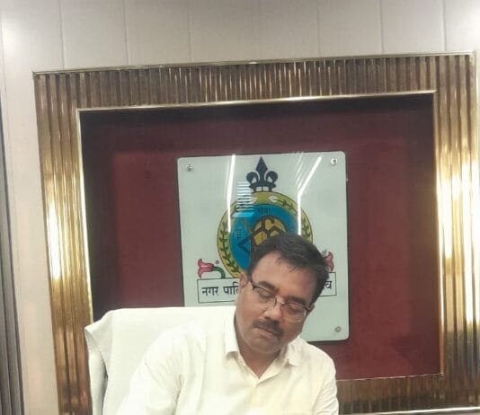 राजनांदगांव: आयुक्त विश्वकर्मा ने छठ पर्व के पूर्व शहर में तथा तालाबों के आस पास साफ सफाई व्यवस्था दुरूस्त करने के दिये निर्देश…